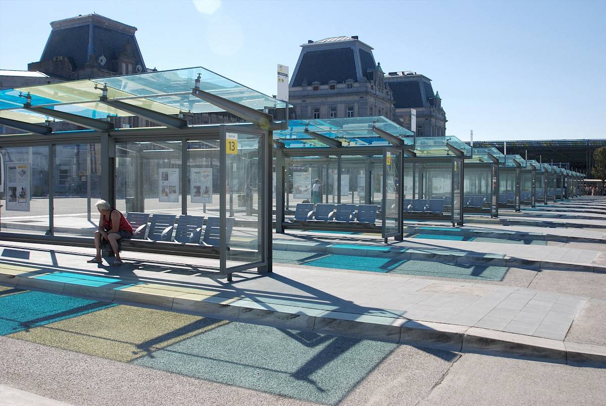 Tecno Art TECNO® bushalte station Detail Oostende